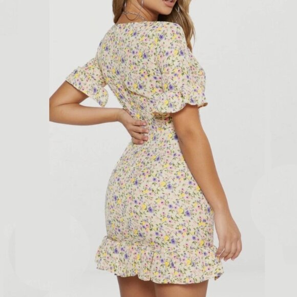 Pretty Little Thing Floral Print Corset Waist Ruffle Hem Mini Dress Stone Size 2 - Picture 2 of 10